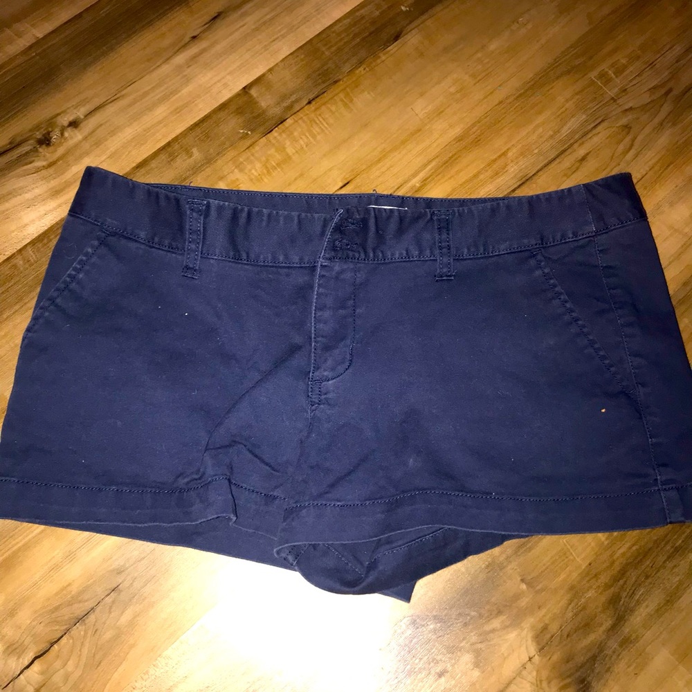 ✮FREE✮ Navy Blue Chino Midi Shorts